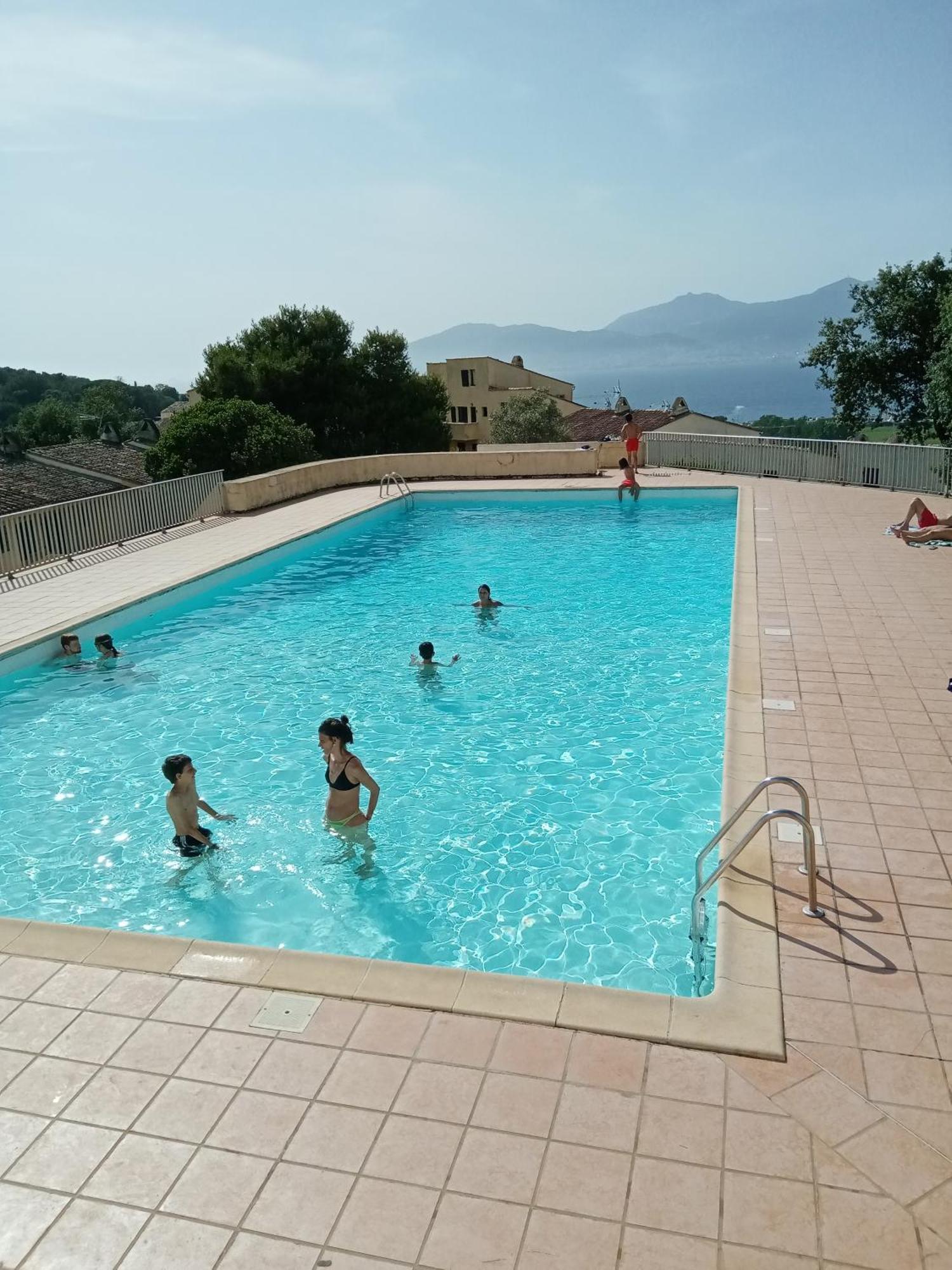 Appart 5 Personnes A Porticcio Avec 2 Piscines Materiel Enfant ,Bebe Clim מראה חיצוני תמונה